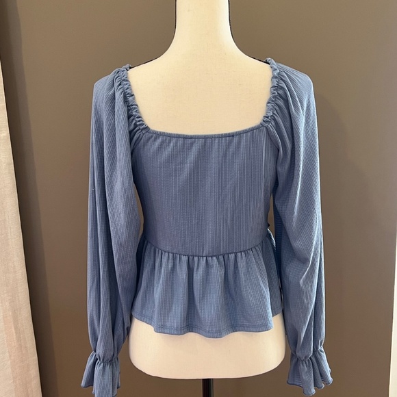 Altar'd State Denim Blue Blouse, Boho, Ruffle Sleeve, Ruched Bust, Size Large - Picture 3 of 11